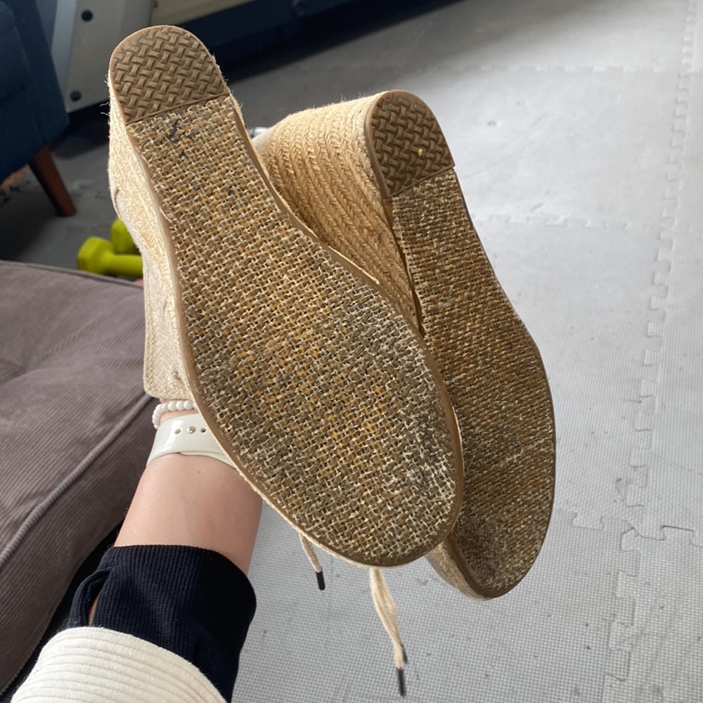 Toms Wedges - Picture 4 of 4